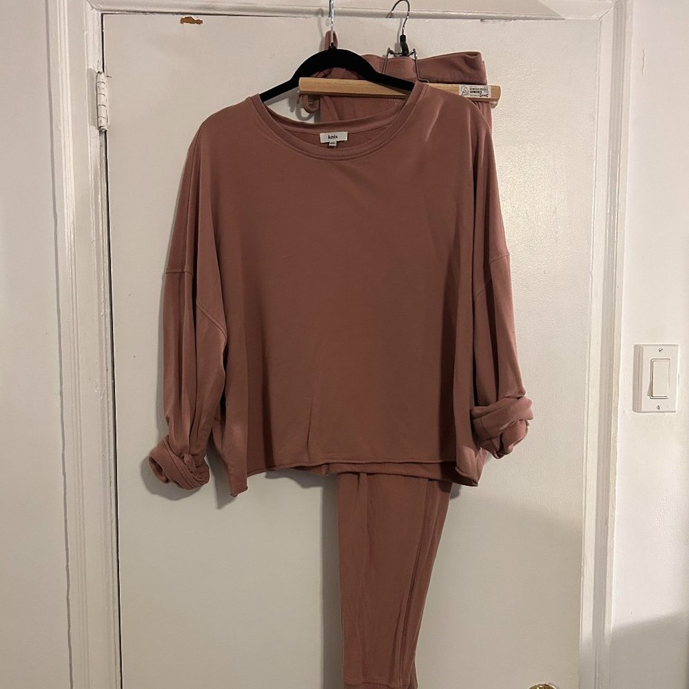 Knix Good to Go Set or Co-ord in Brown